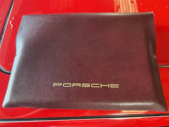 Porsche-944-1987-13
