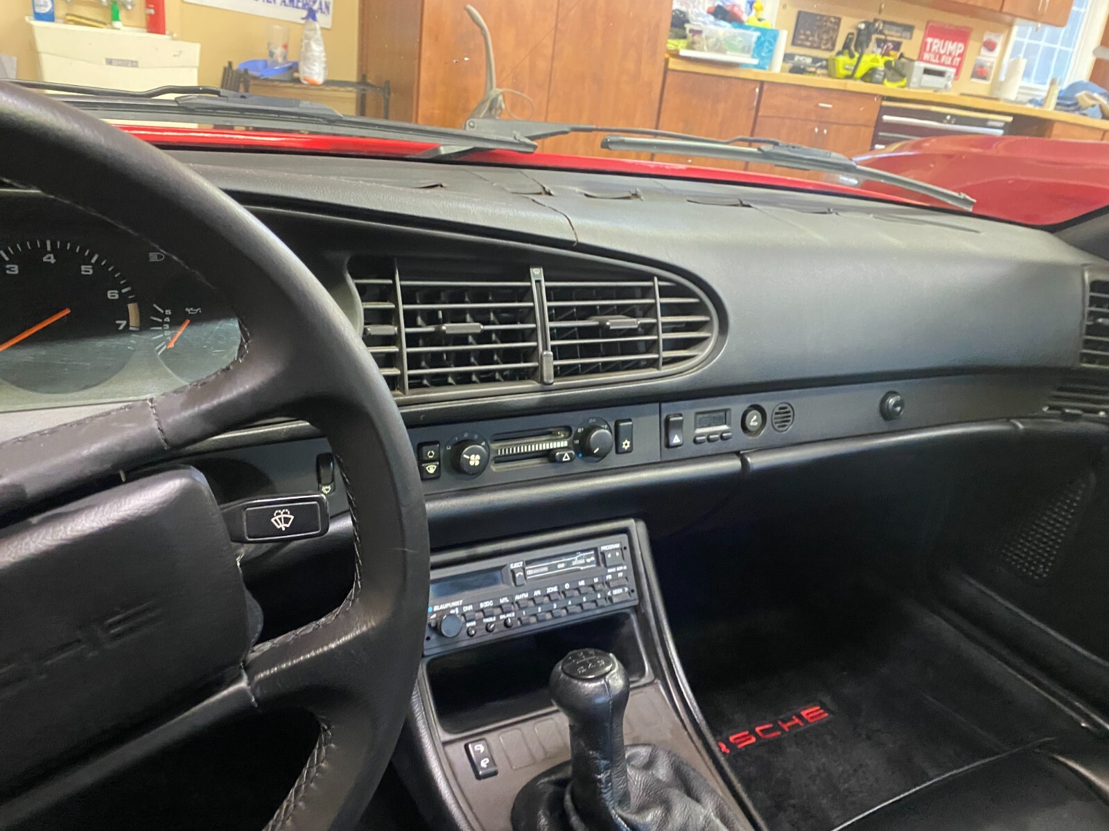 Porsche-944-1987-Coupe-13