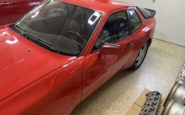 Porsche-944-1987-Coupe-2