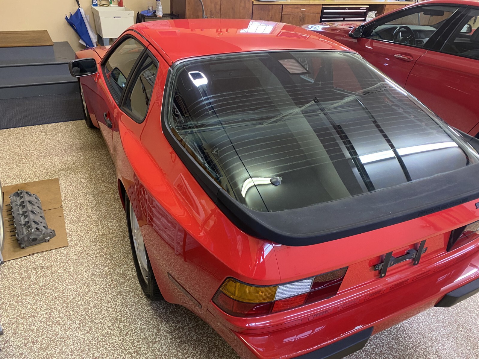 Porsche-944-1987-Coupe-3