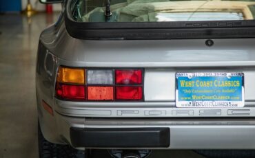 Porsche-944-1987-Hatchback-17