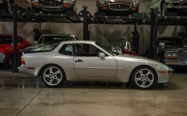 Porsche-944-1987-Hatchback-2