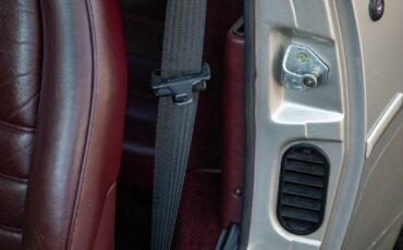 Porsche-944-1987-Hatchback-29