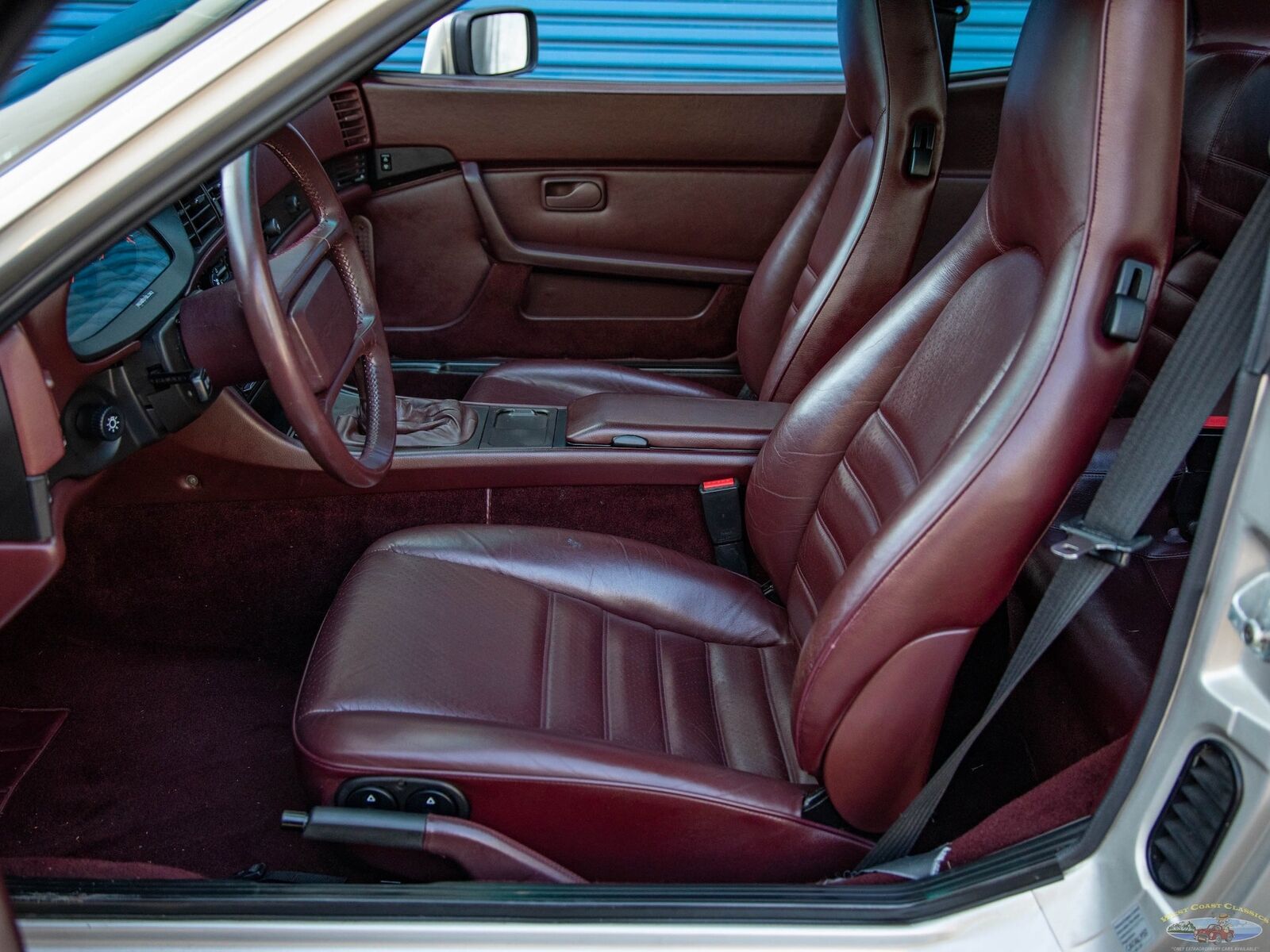 Porsche-944-1987-Hatchback-30