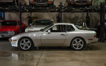 Porsche-944-1987-Hatchback-5