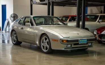 Porsche-944-1987-Hatchback-9