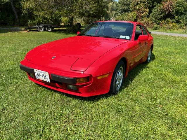 Porsche-944-1987