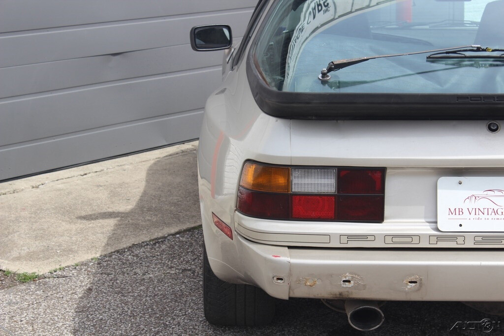 Porsche-944-1988-Hatchback-6