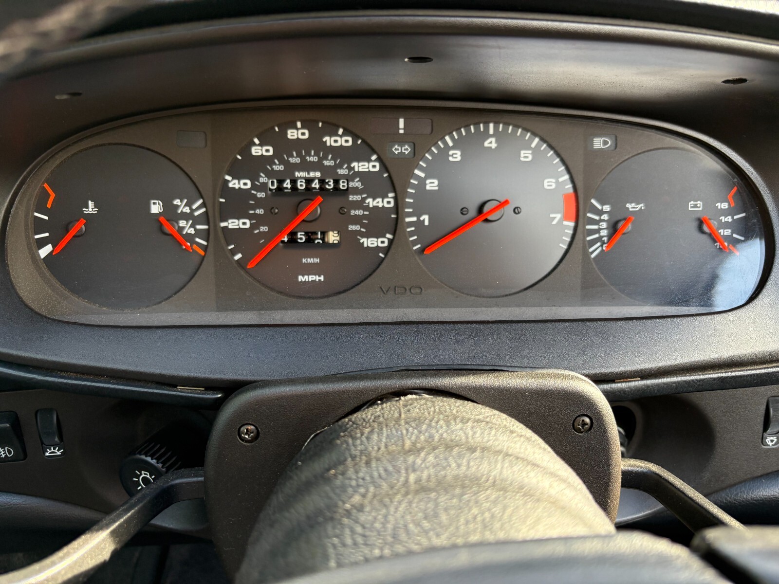 Porsche-944-1990-Convertible-24