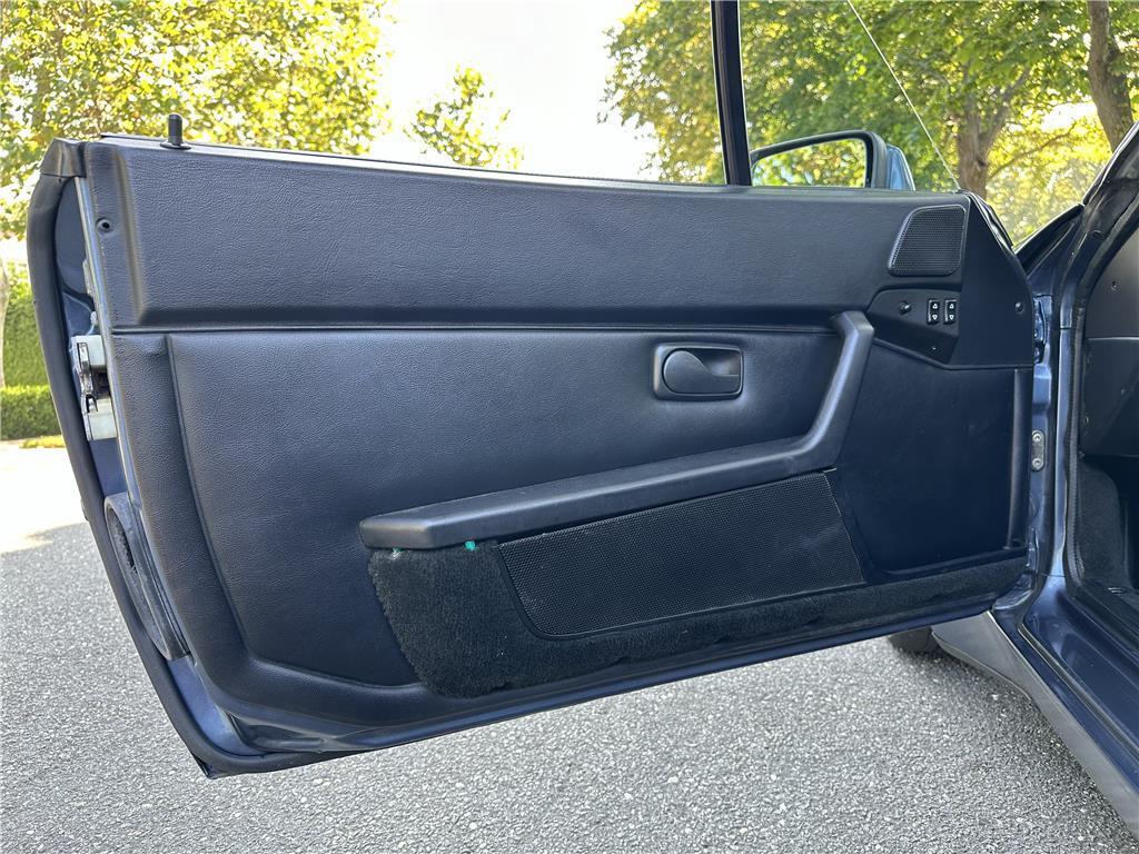 Porsche-944-S2-Cabriolet-1990-Convertible-35