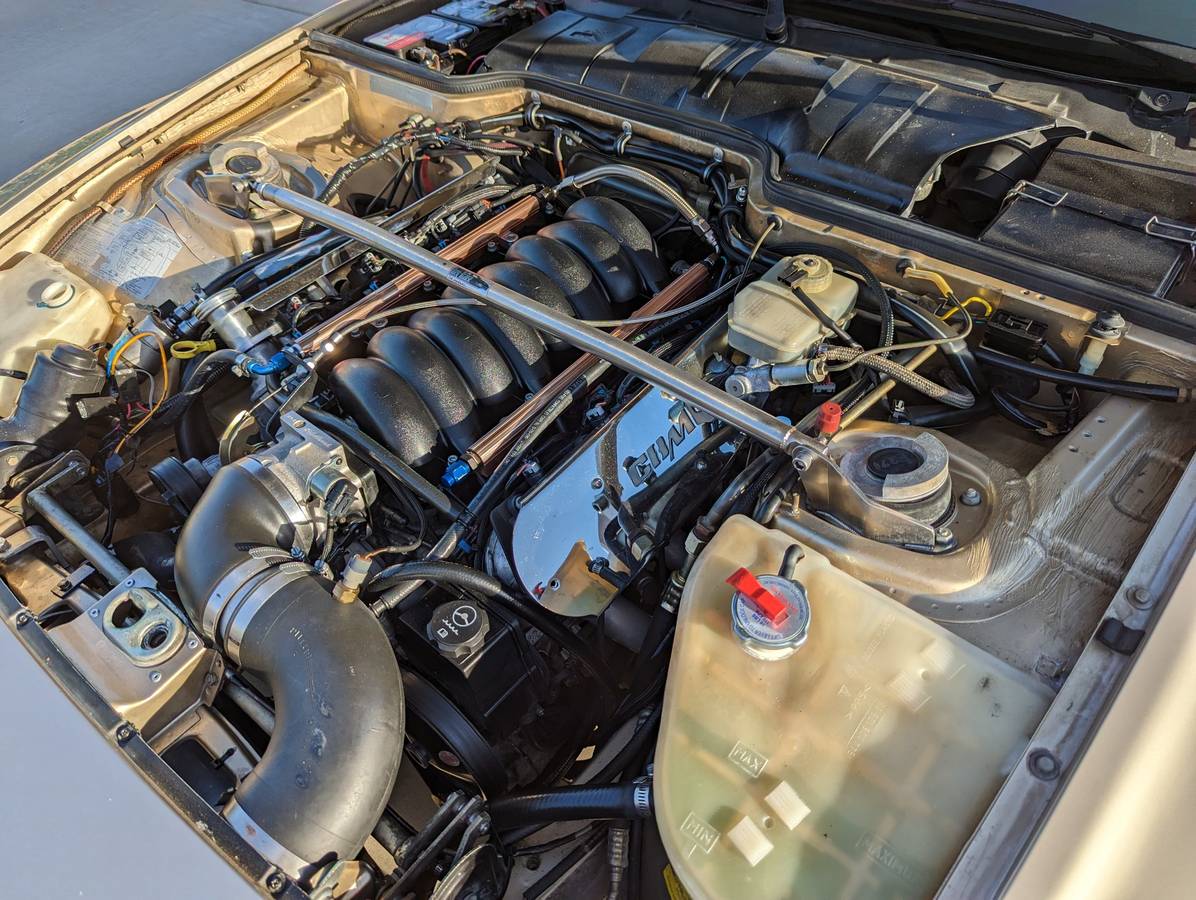 Porsche-944-turbo-modified-1987-brown-15