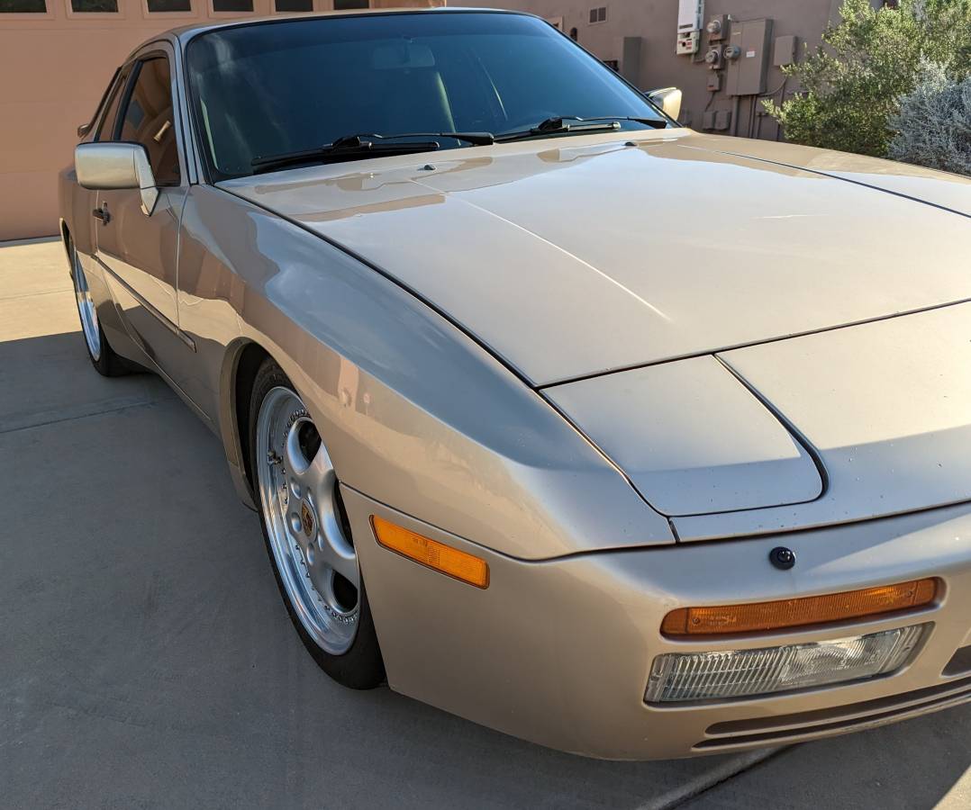 Porsche-944-turbo-modified-1987-brown-2