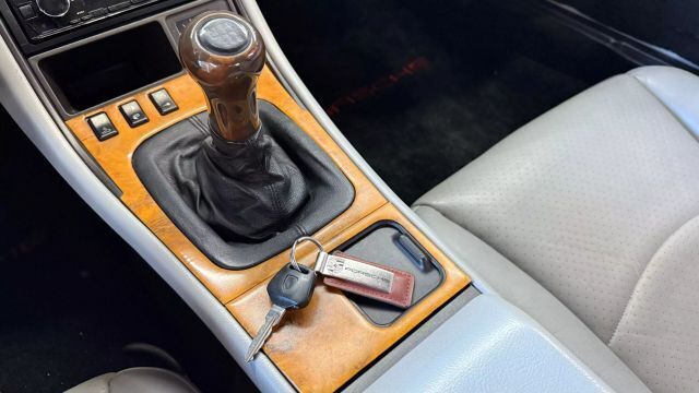 Porsche-968-1995-Convertible-13