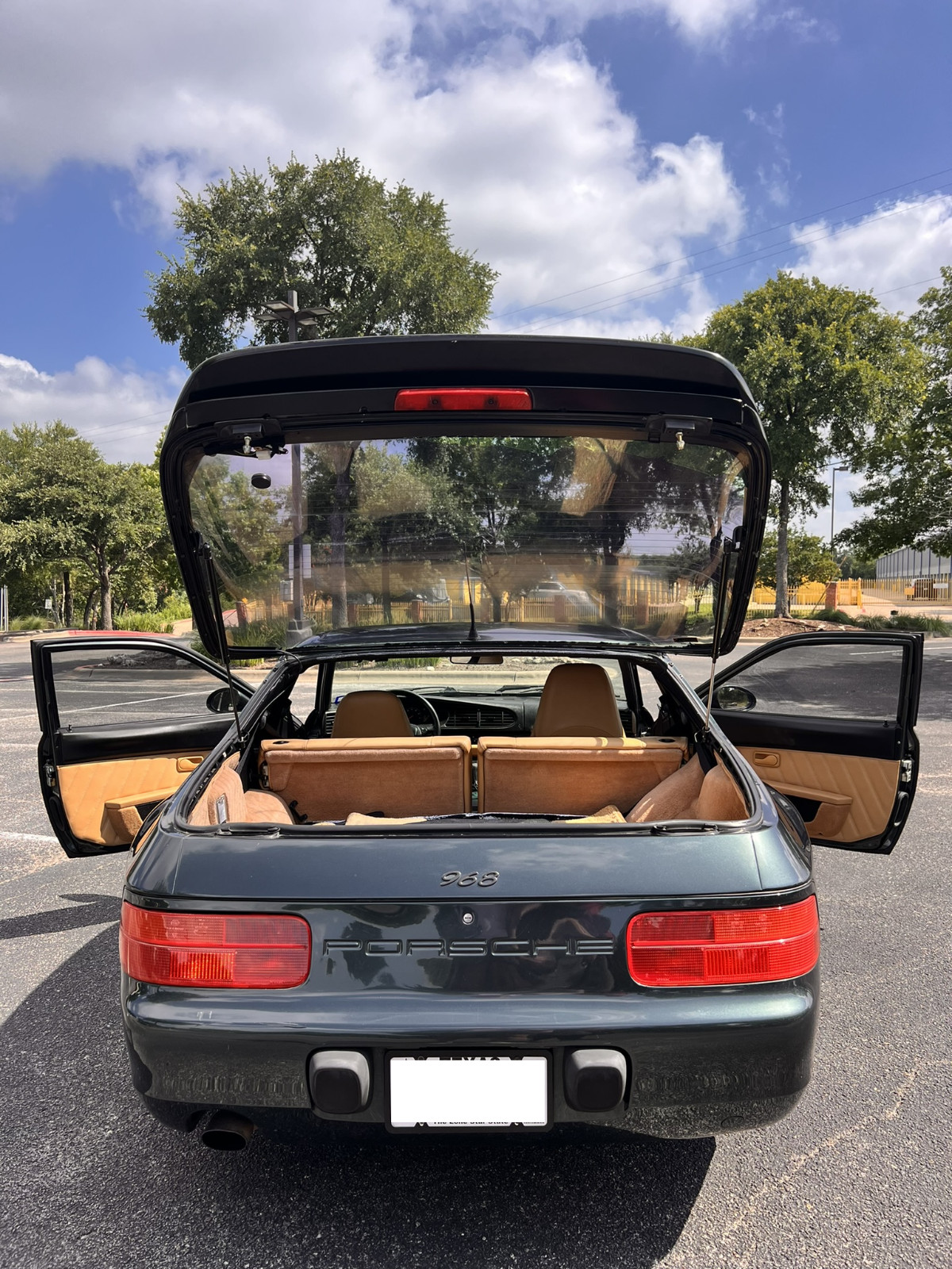 Porsche-968-1995-Coupe-11