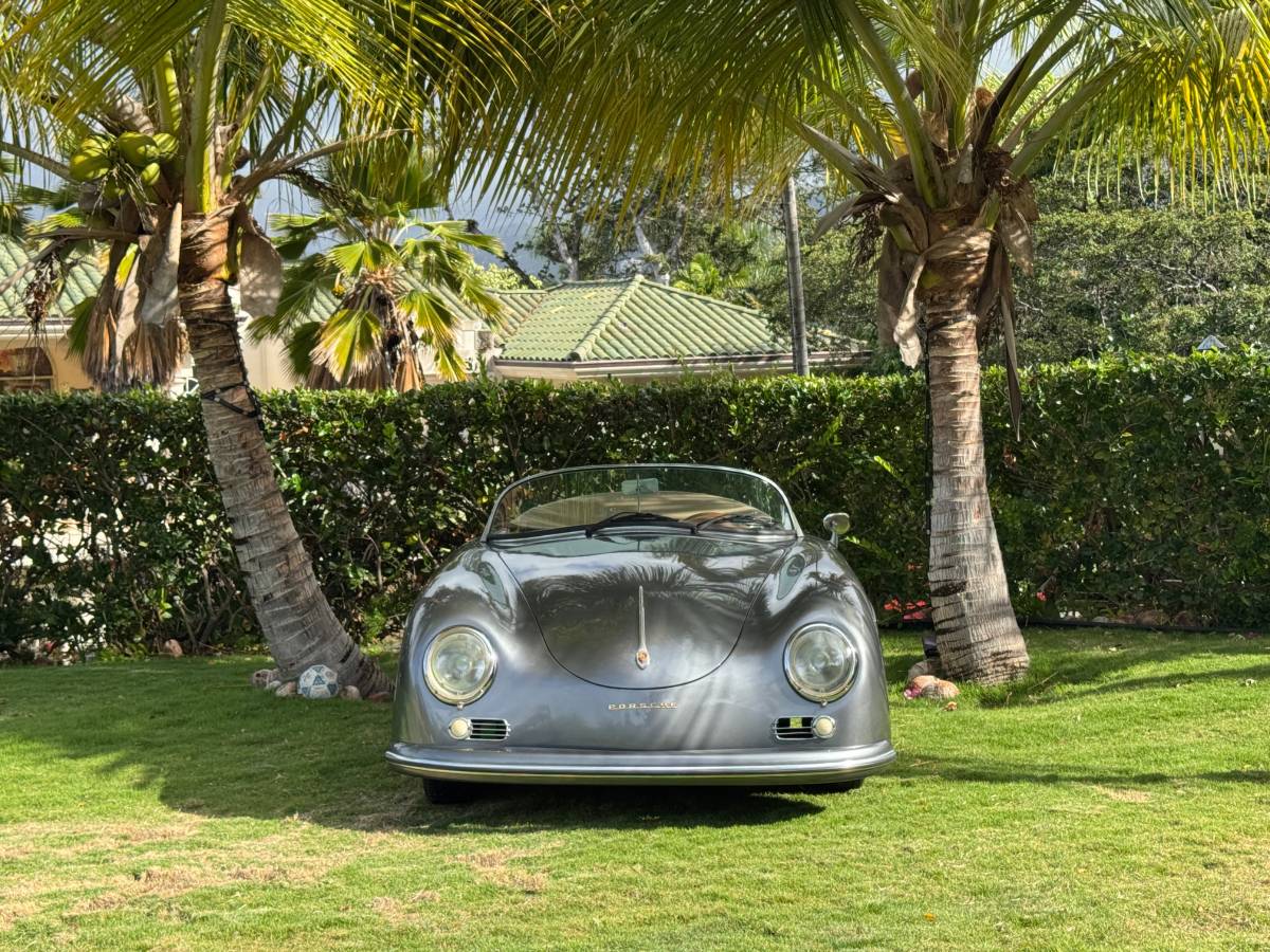 Porsche Speedster replica  1973 silver