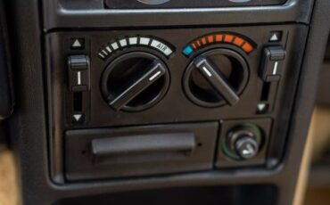 Renault-5-1983-24