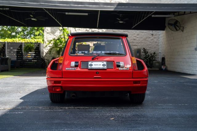 Renault-5-1983-3