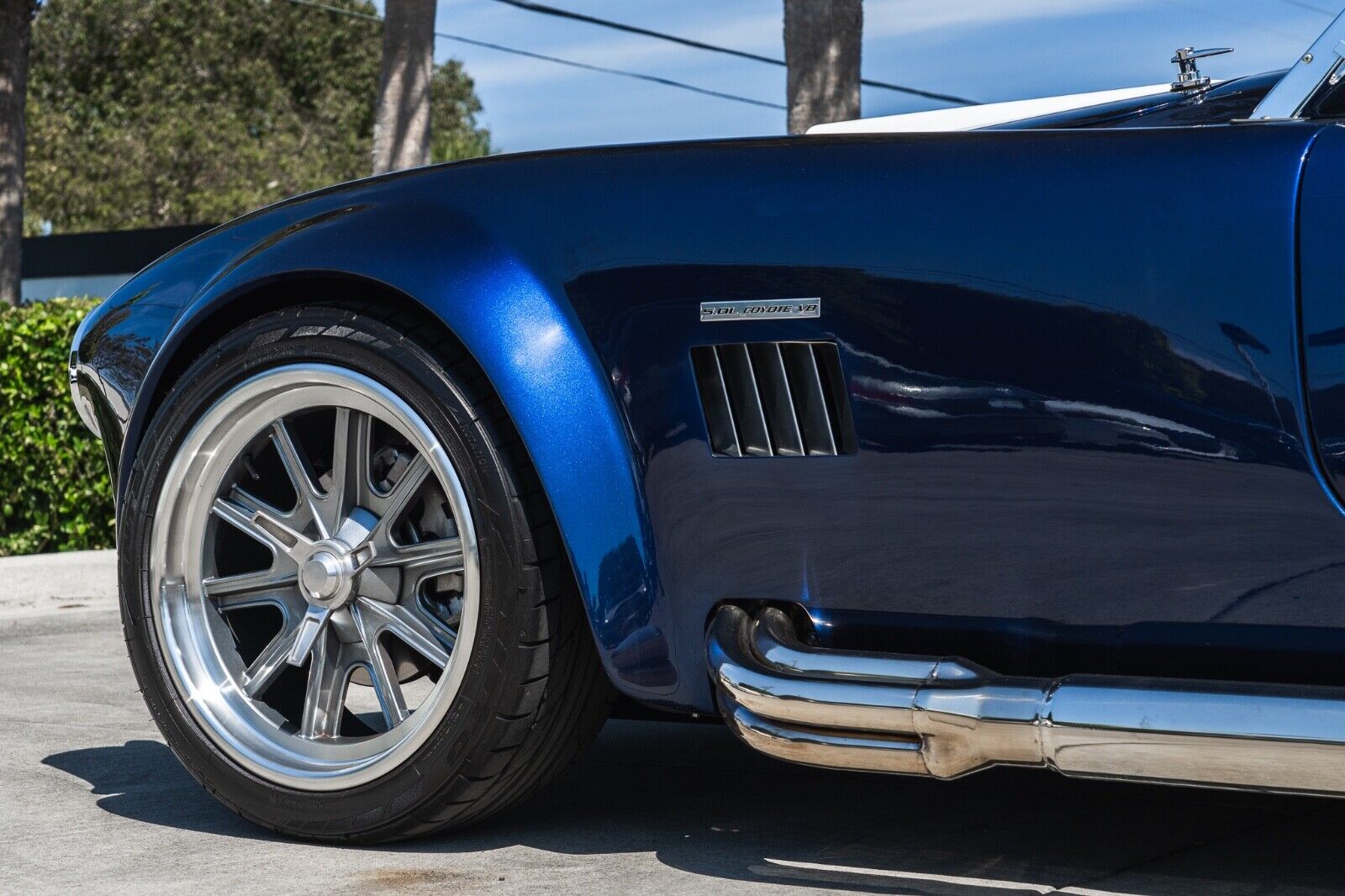 ReplicaKit-Makes-Cobra-1965-Convertible-13
