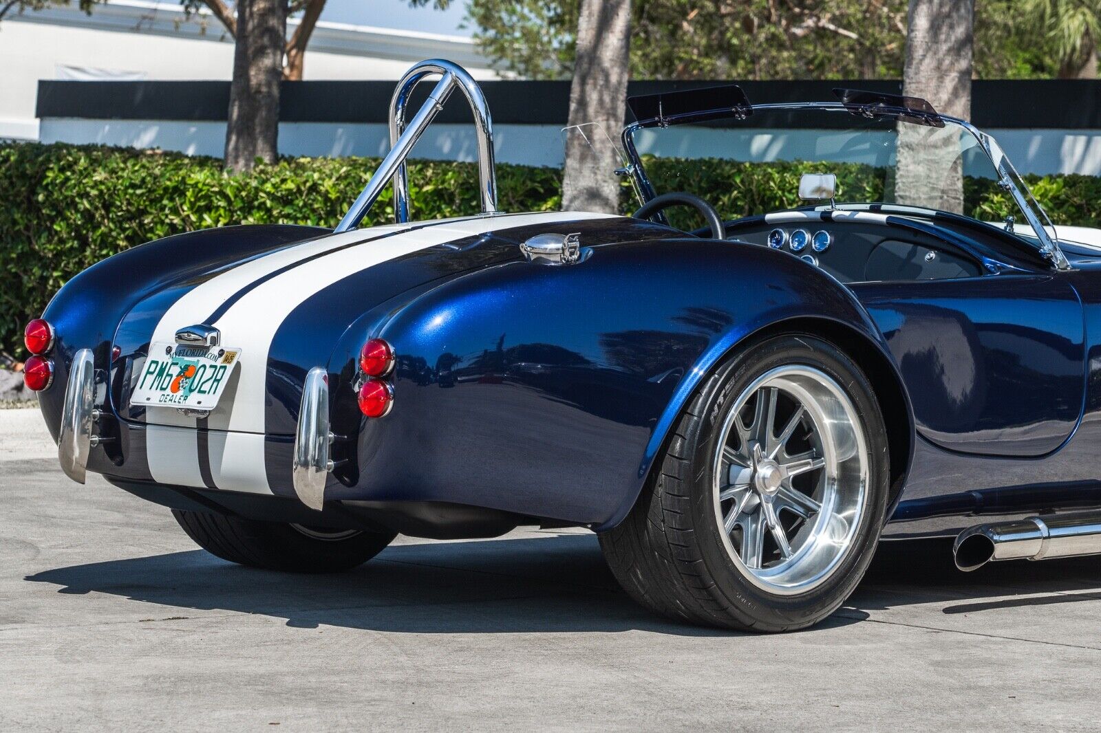 ReplicaKit-Makes-Cobra-1965-Convertible-16