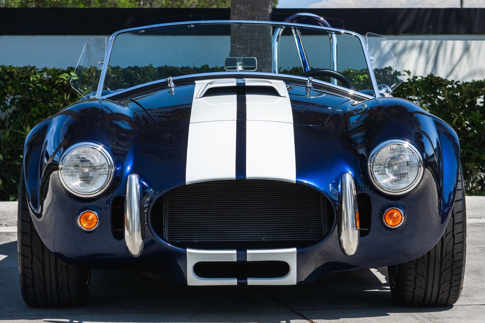 ReplicaKit-Makes-Cobra-1965-Convertible-2