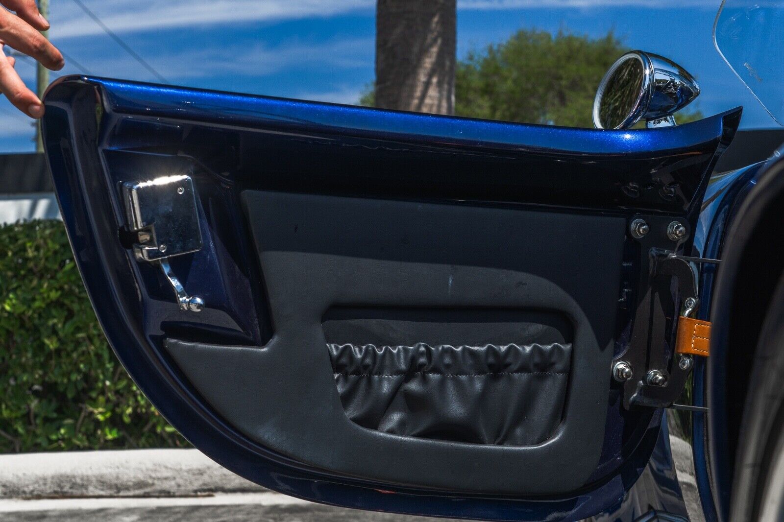 ReplicaKit-Makes-Cobra-1965-Convertible-32