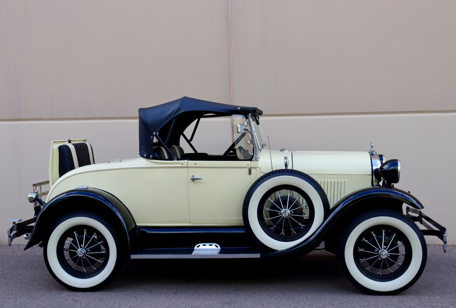 ReplicaKit-Makes-Ford-Model-A-Shay-1929-Convertible-1