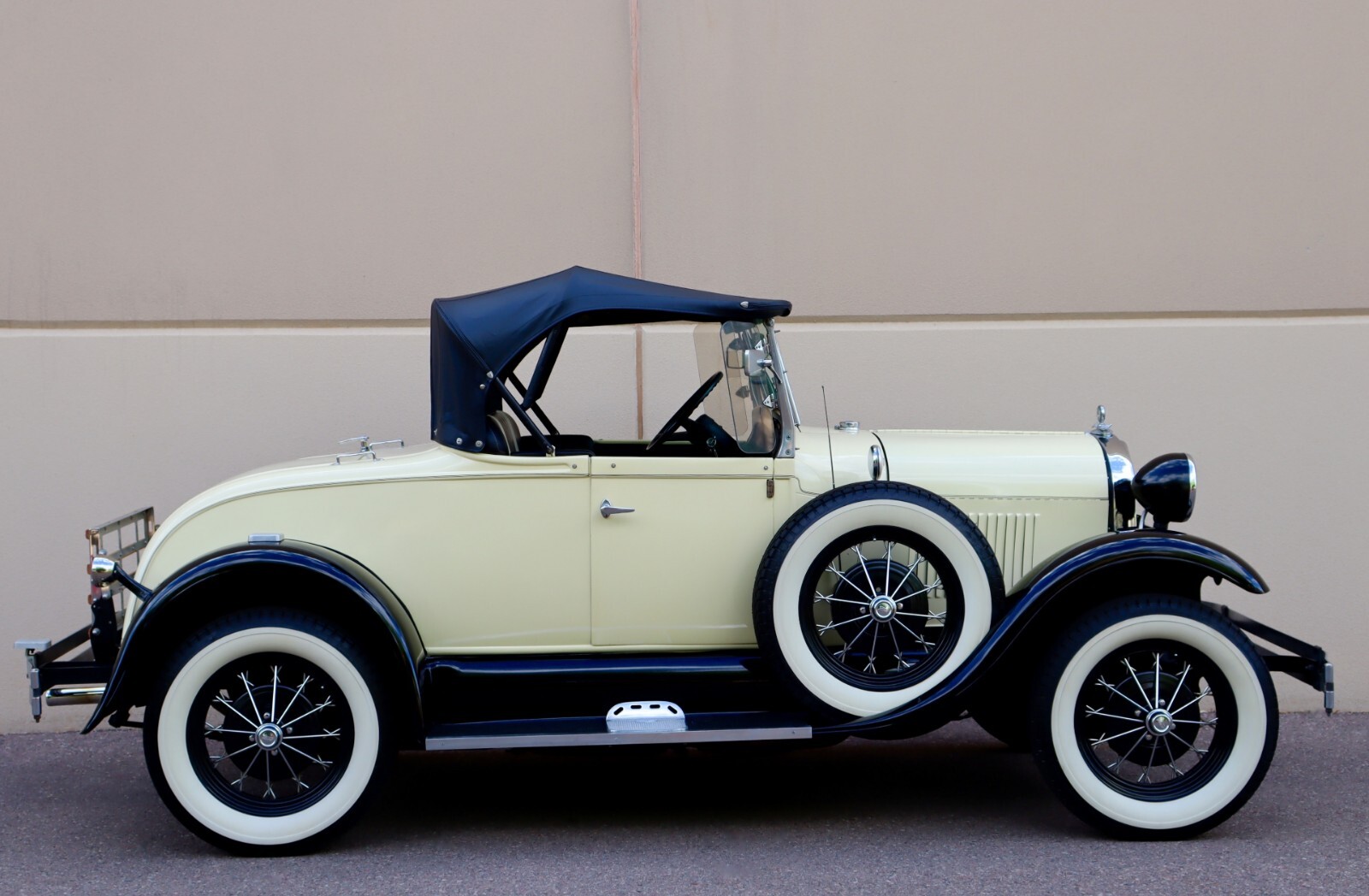 ReplicaKit-Makes-Ford-Model-A-Shay-1929-Convertible-2