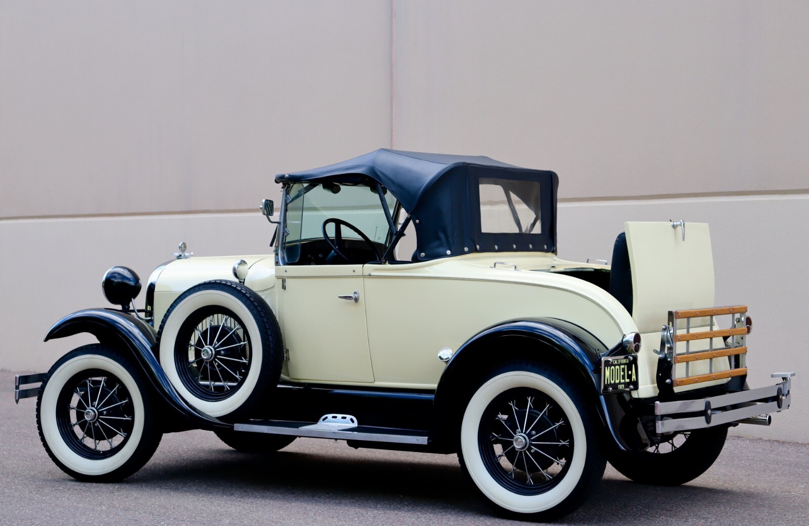ReplicaKit-Makes-Ford-Model-A-Shay-1929-Convertible