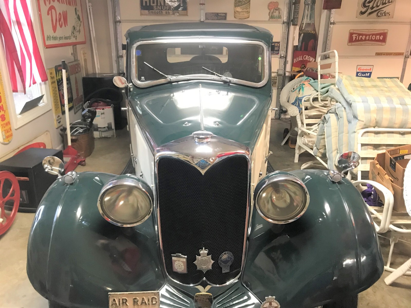 Riley-Falcon-1935-Sedan-4