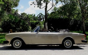 Rolls-Royce-Corniche-1983-Convertible-1