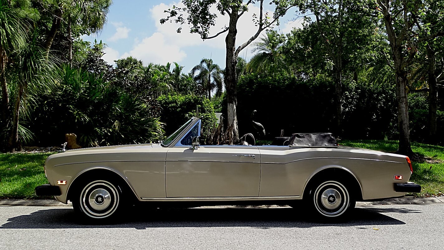 Rolls-Royce-Corniche-1983-Convertible-1