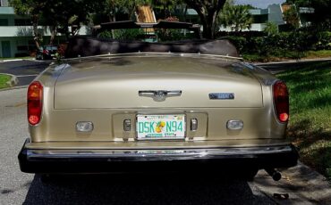 Rolls-Royce-Corniche-1983-Convertible-11