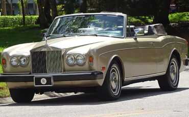 Rolls-Royce-Corniche-1983-Convertible-13