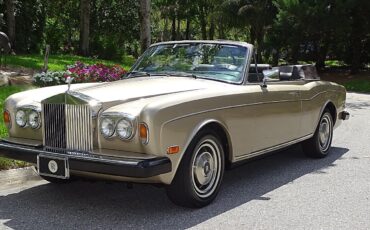 Rolls-Royce-Corniche-1983-Convertible-7