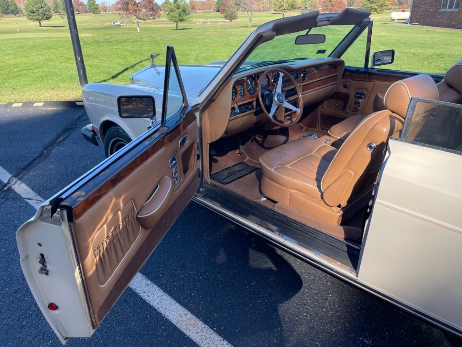 Rolls-Royce-Corniche-1984-Convertible-10