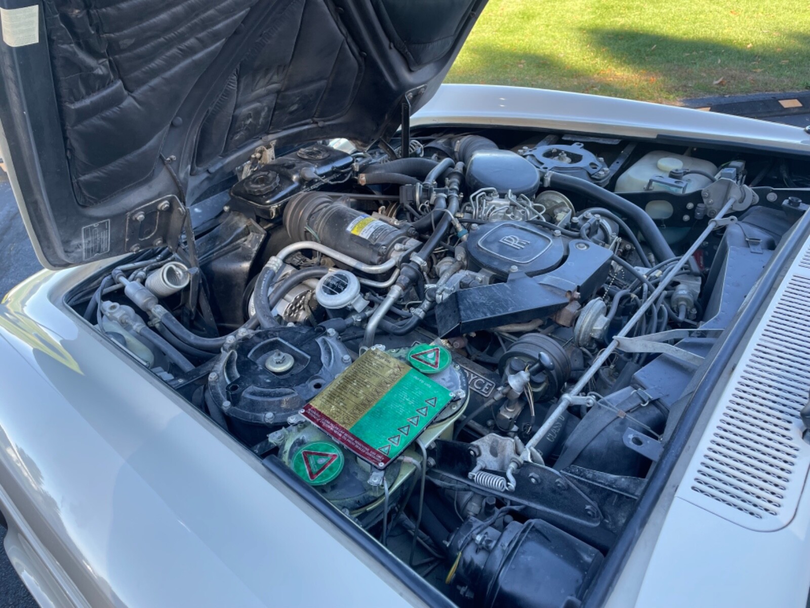 Rolls-Royce-Corniche-1984-Convertible-12