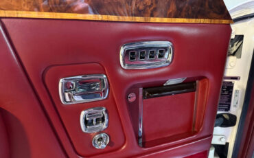 Rolls-Royce-Corniche-1985-Coupe-13