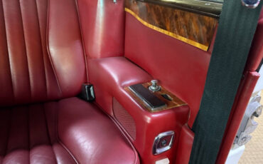 Rolls-Royce-Corniche-1985-Coupe-34