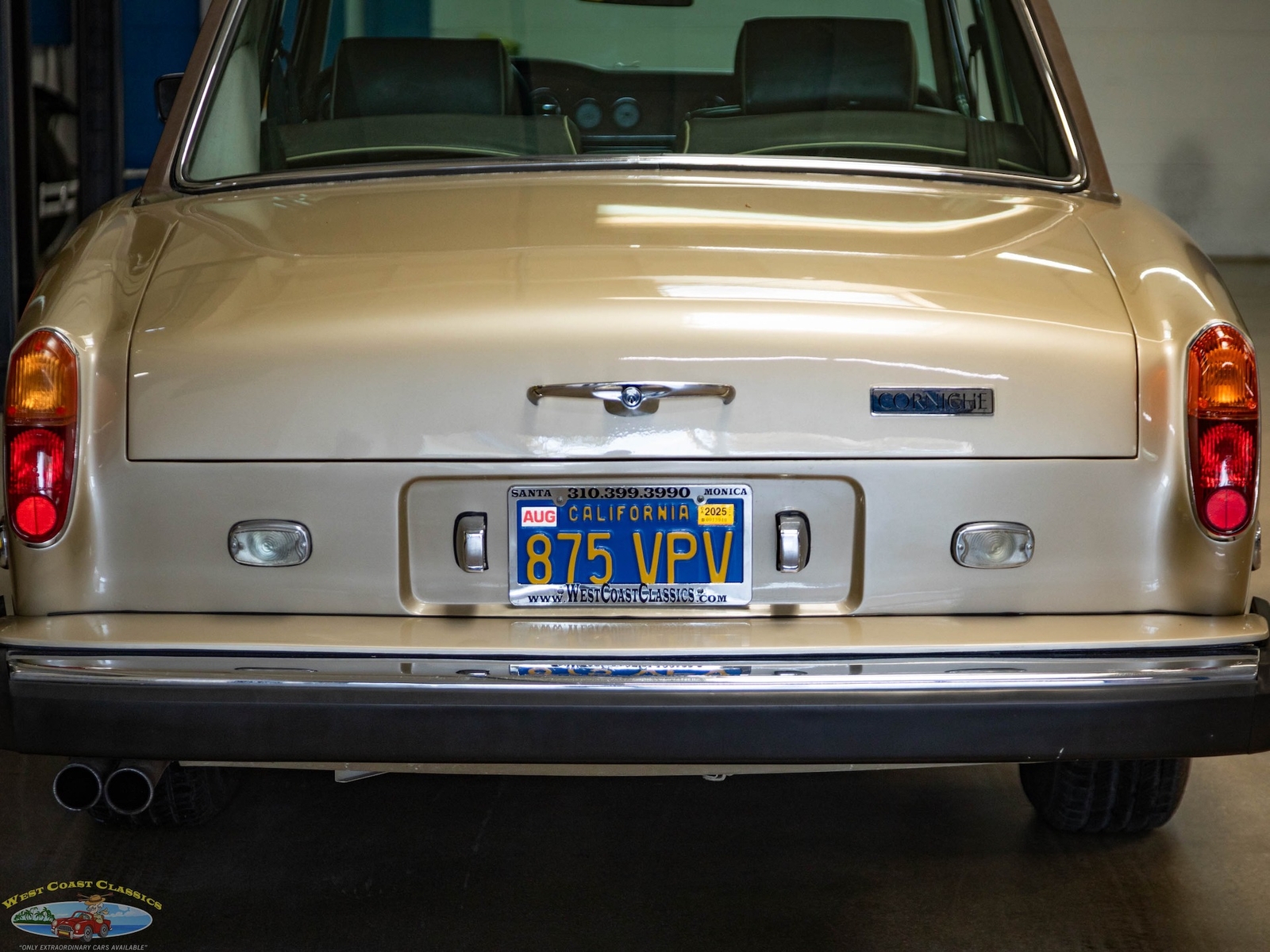 Rolls-Royce-Corniche-2-Door-1978-2-Door-Coupe-19