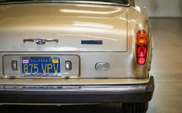 Rolls-Royce-Corniche-2-Door-1978-2-Door-Coupe-20