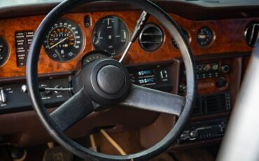 Rolls-Royce-Corniche-2-Door-1978-2-Door-Coupe-34