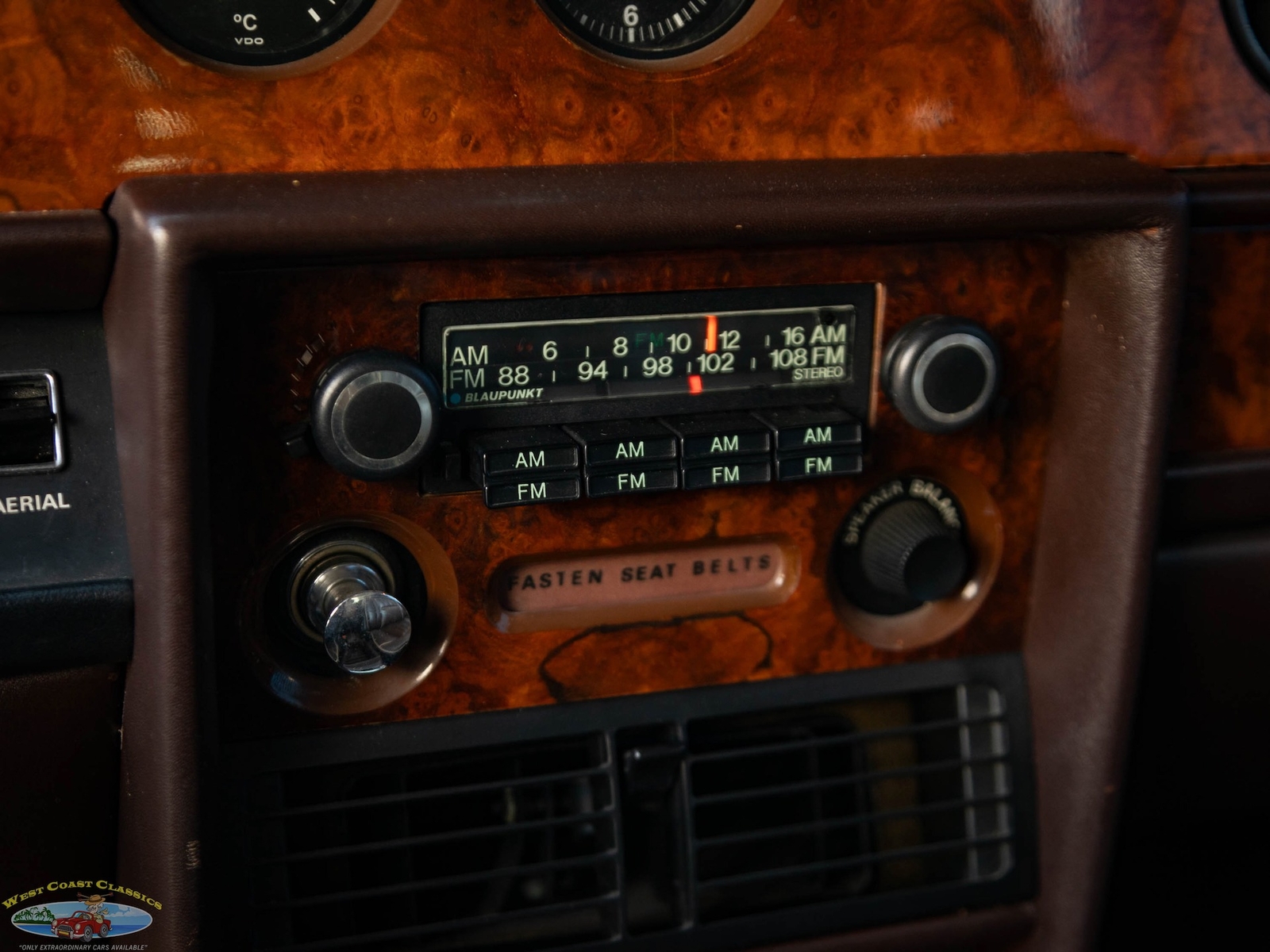 Rolls-Royce-Corniche-2-Door-1978-2-Door-Coupe-38