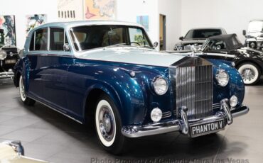 Rolls-Royce-Phantom-1962-Sedan-3