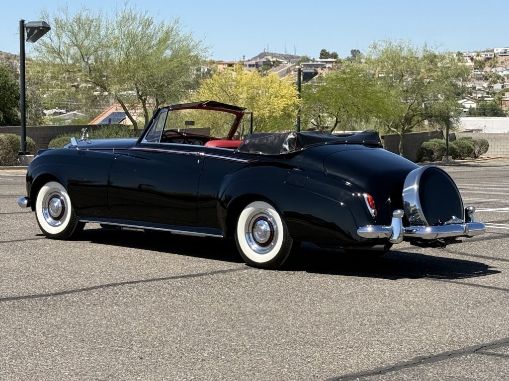 Rolls-Royce-Silver-Cloud-II-HJ-Mulliner-Drophead-Coupe-1960-Drophead-Coupe-Convertible-9