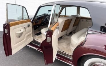 Rolls-Royce-Silver-Cloud-III-1965-Sedan-17