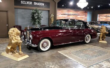 Rolls-Royce-Silver-Cloud-III-1965-Sedan