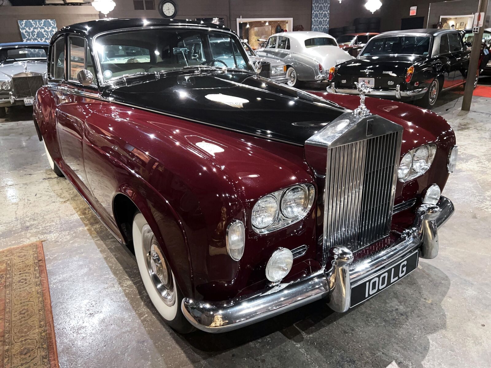 Rolls-Royce-Silver-Cloud-III-1965-Sedan-4