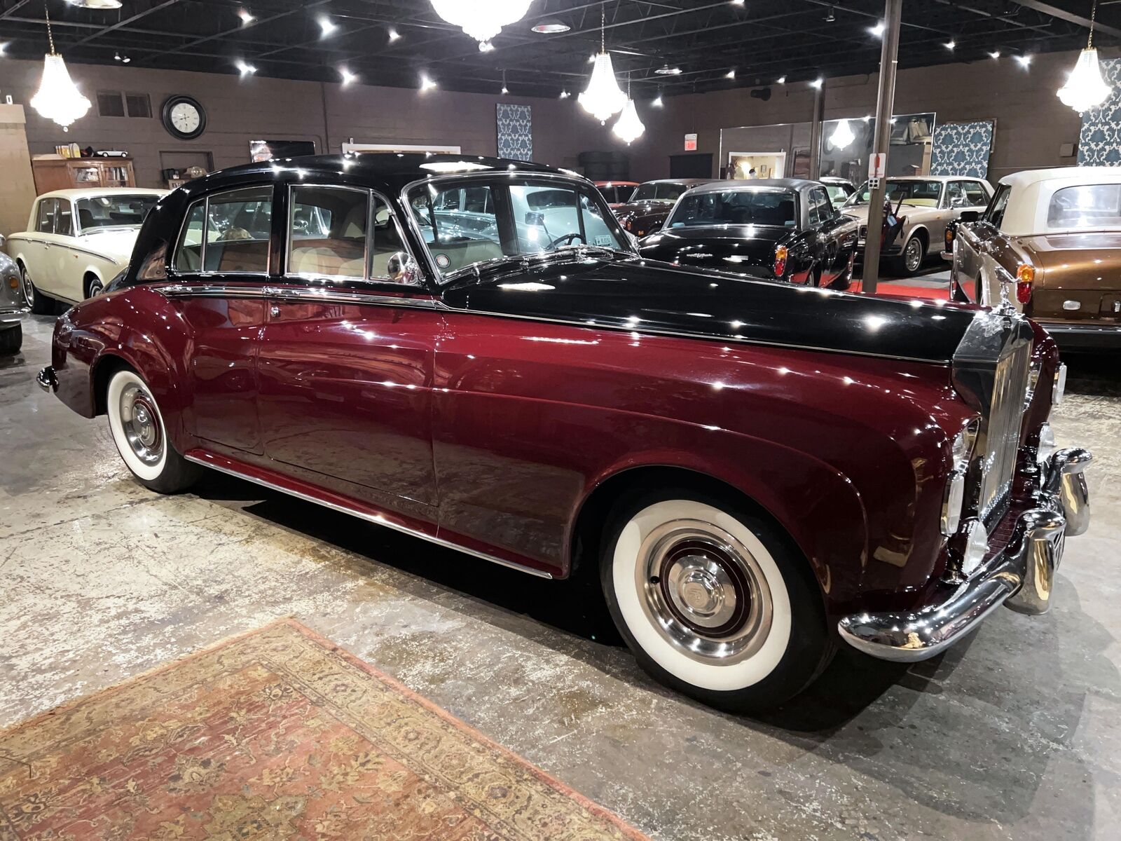 Rolls-Royce-Silver-Cloud-III-1965-Sedan-5