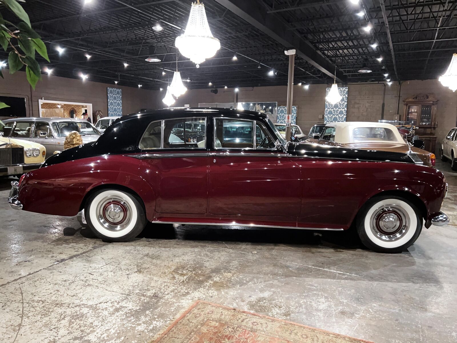 Rolls-Royce-Silver-Cloud-III-1965-Sedan-6