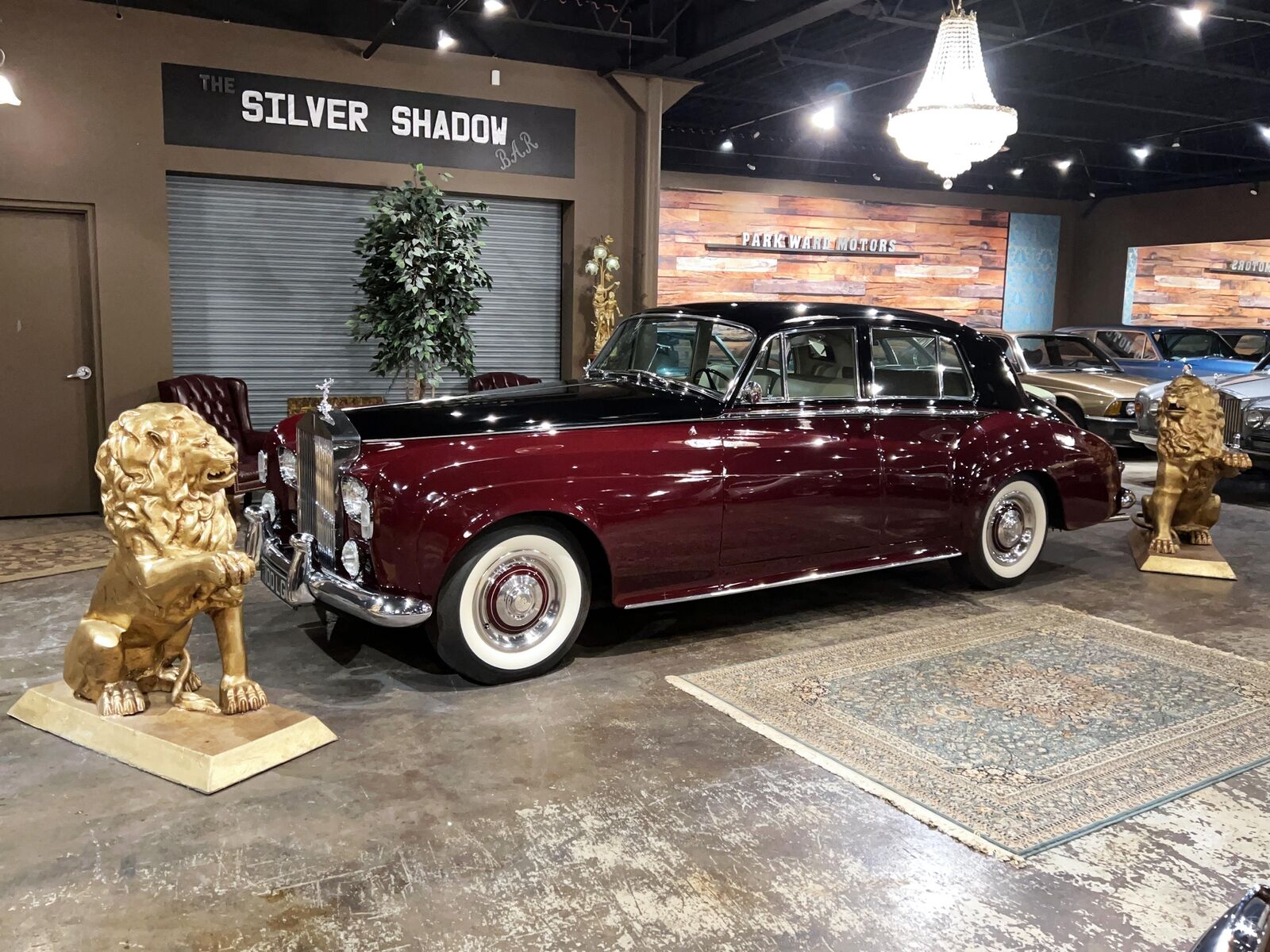 Rolls-Royce-Silver-Cloud-III-1965-Sedan
